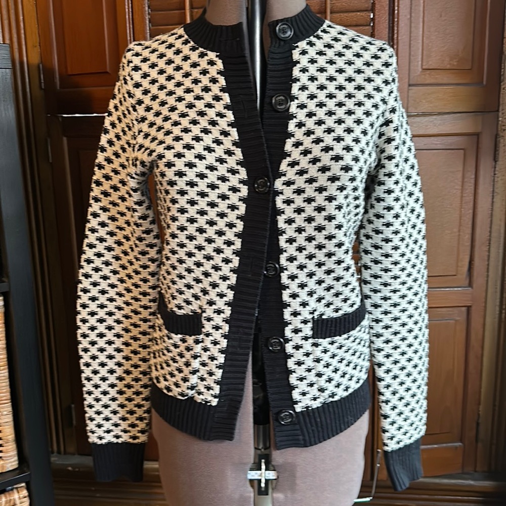 Chaps black and white knit cardigan